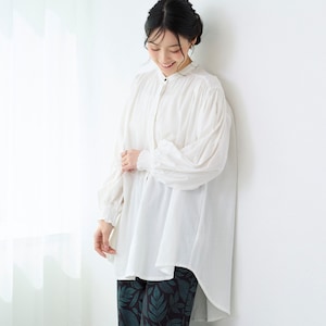 【ベルメゾン】袖口シャーリングチュニックブラウス