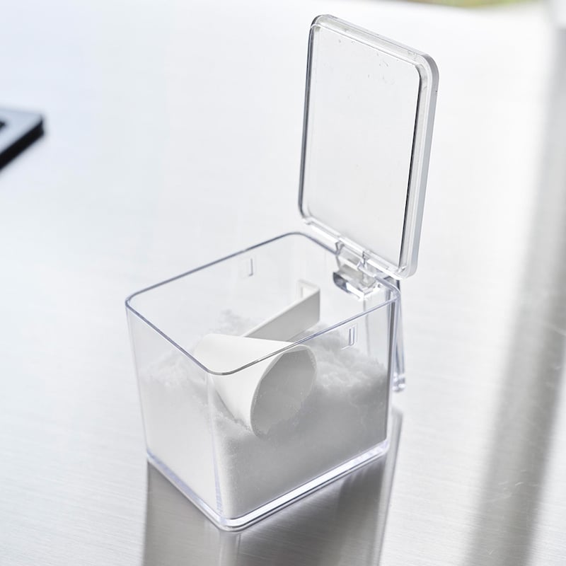 短いハンドルで容器に収まりやすい