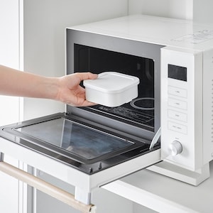 蓋をしたまま電子レンジで加熱できます