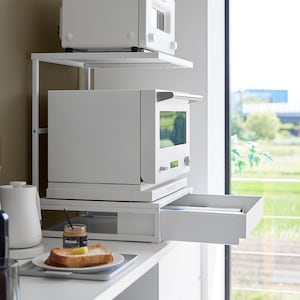 引き出しは高さがあるので、キッチン小物用品をたくさん収納できます
