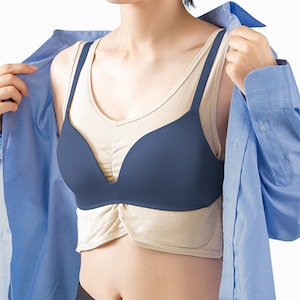 【ベルメゾン】サラッと快適 胸元汗取りシャツ