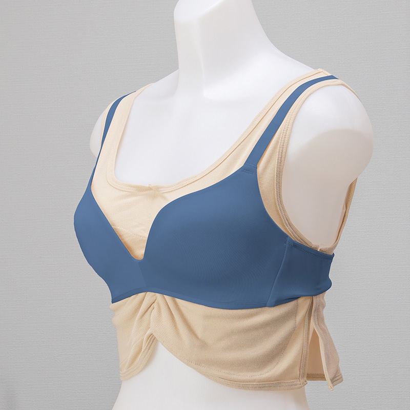 ブラの下に着用