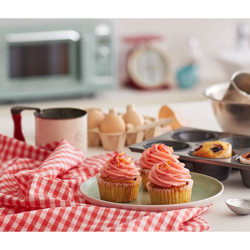 ［オーブン］モードは、予熱ありなしを切り替えられます