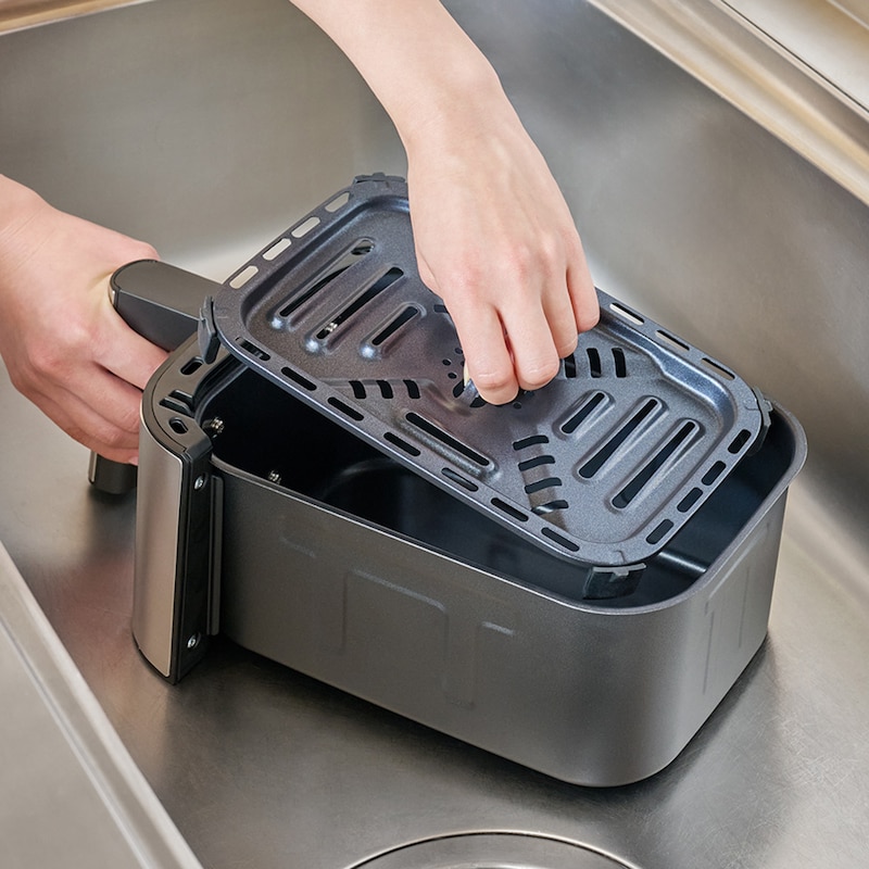 余分な脂が落とせるプレート付き