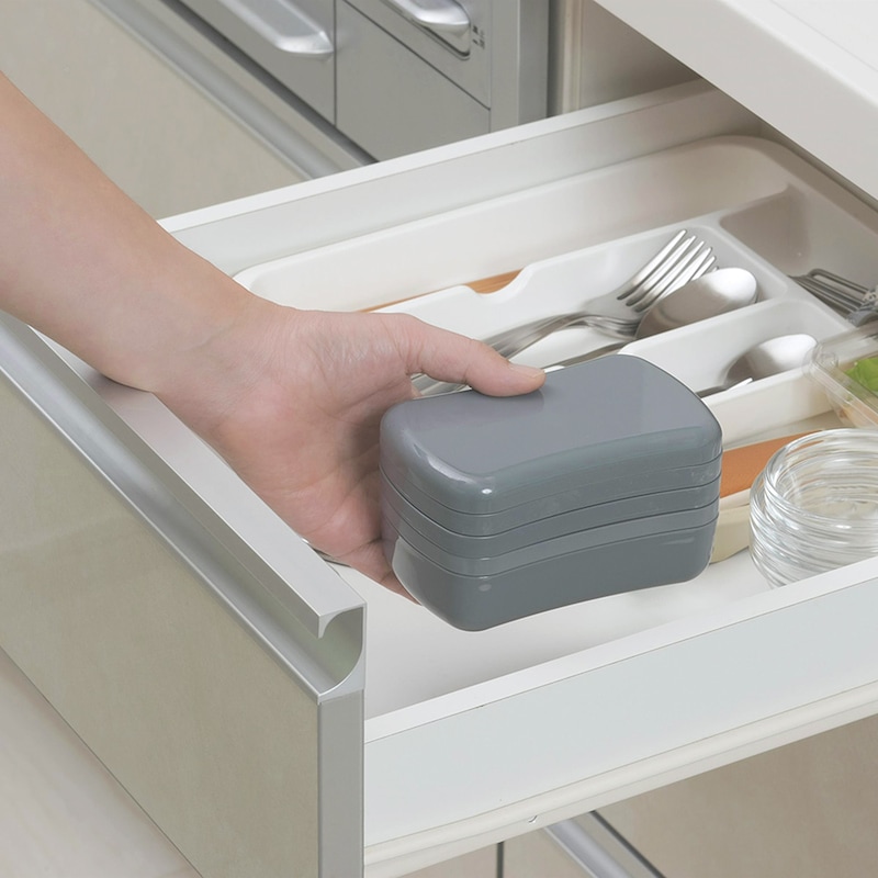 収納も省スペースに！