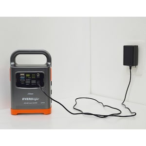 コンセントからももちろん充電可