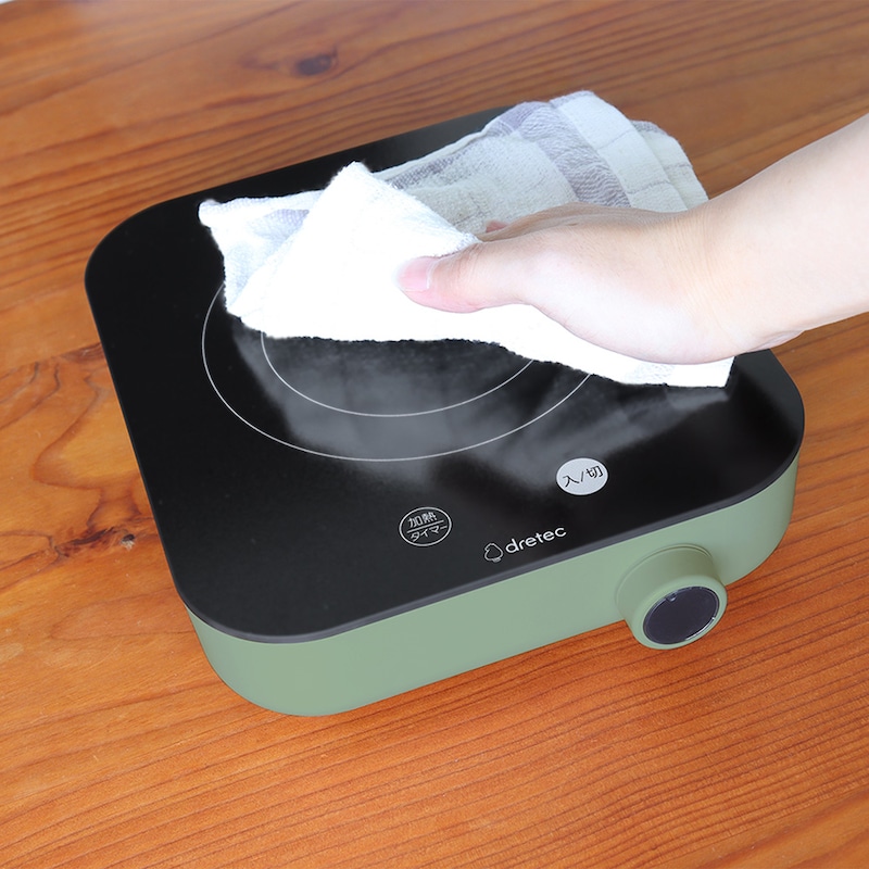 フラット形状で汚れもサッと拭き取れます