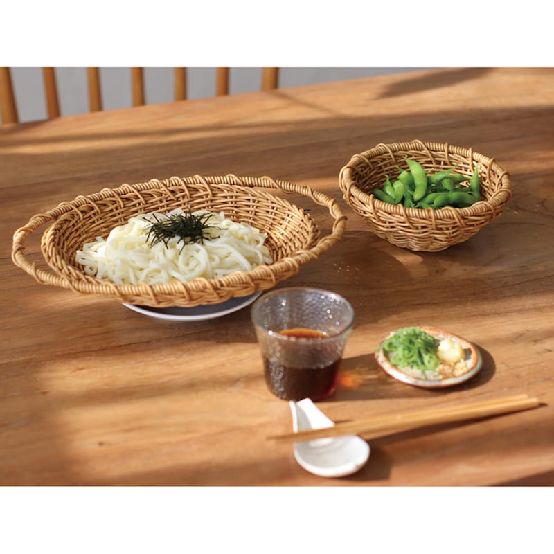 おそばやうどんの盛り付けに