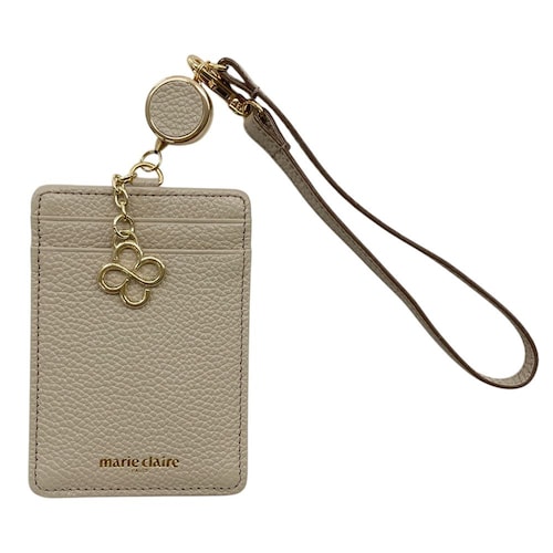 リールが伸びて使いやすい 本革パスケース