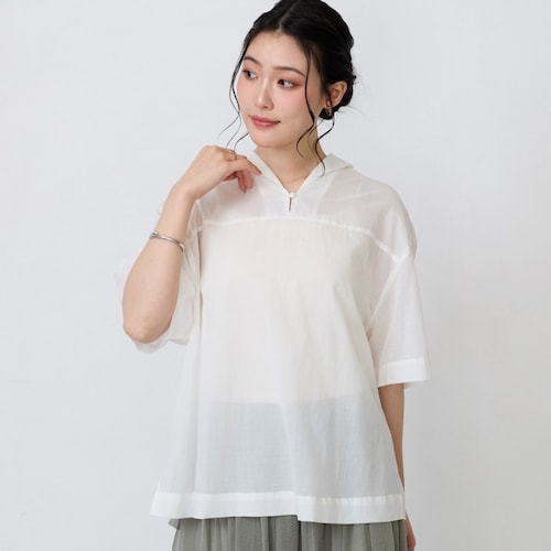 ぬき襟セーラーカラーブラウス