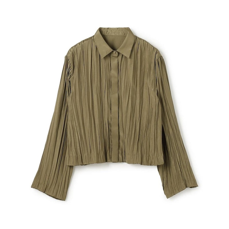 カーキベージュ