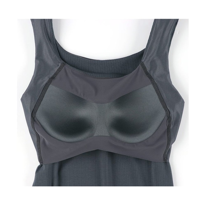 ダークグレー（OB）部分