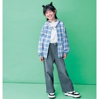 ブルーチェック／モデル身長131cm・130サイズ