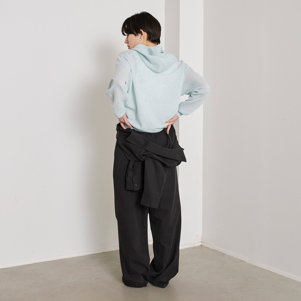 モデル169cm／Mサイズ