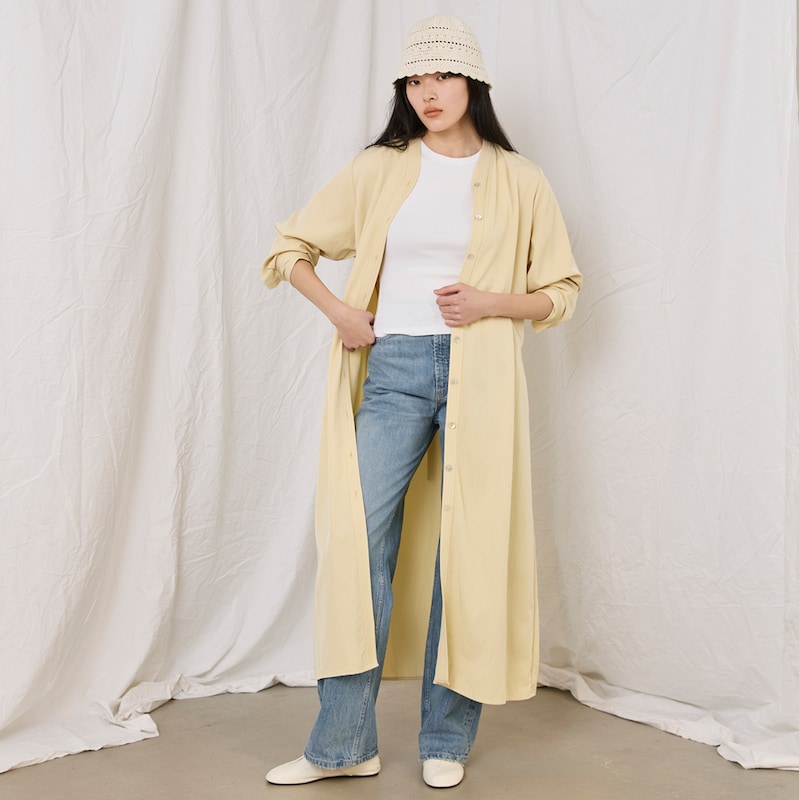 羽織るコートとしても活躍する2WAY仕様