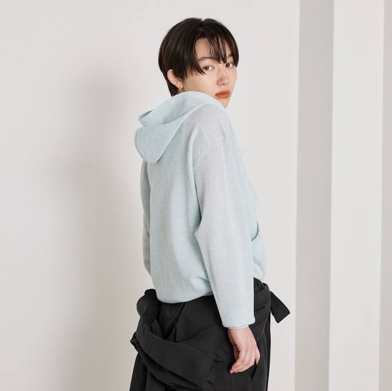 コーディネートに映えるシャーベットカラー展開