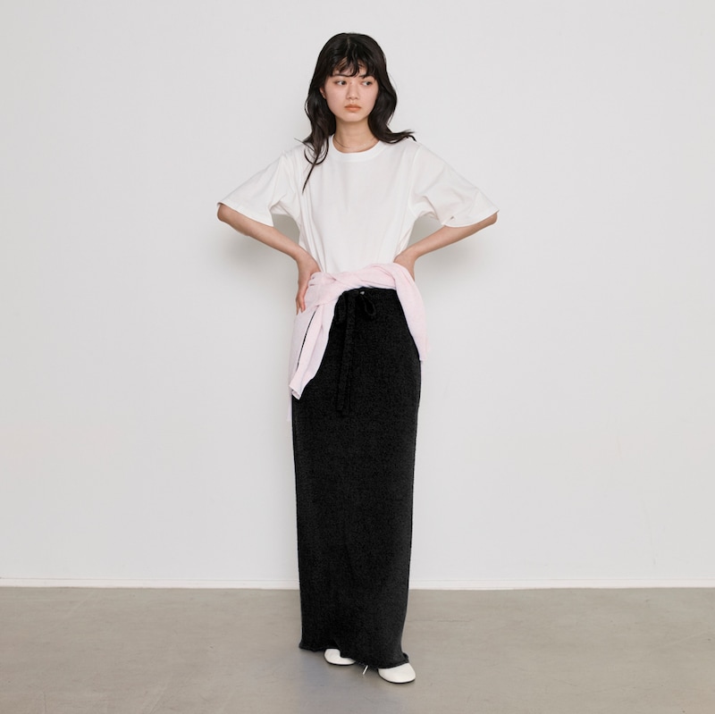 Tシャツやパーカと合わせて、ラフなカジュアルスタイルに