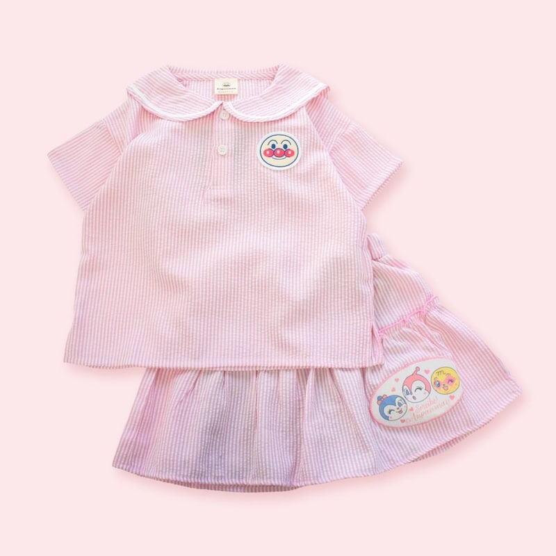 別売りのスカートと合わせてセットアップスタイルも