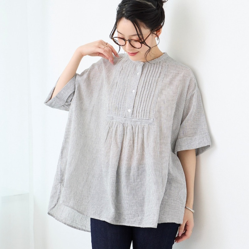 アイボリー×スモークグレー