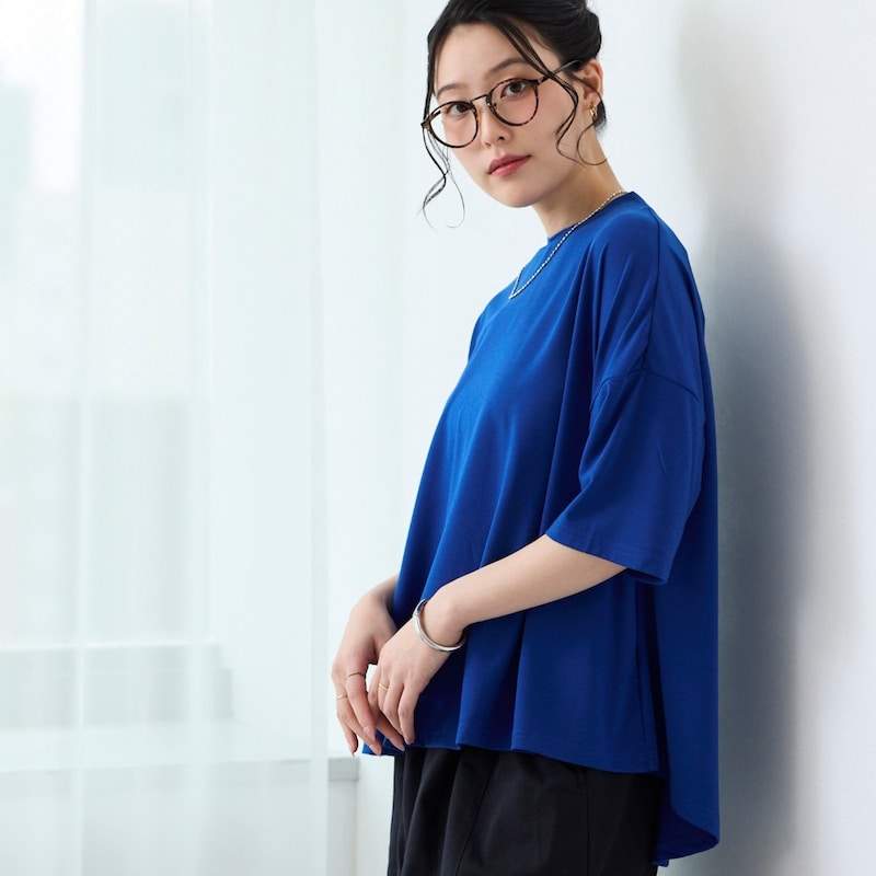 モデル身長167cm／Ｍ～Ｌサイズ