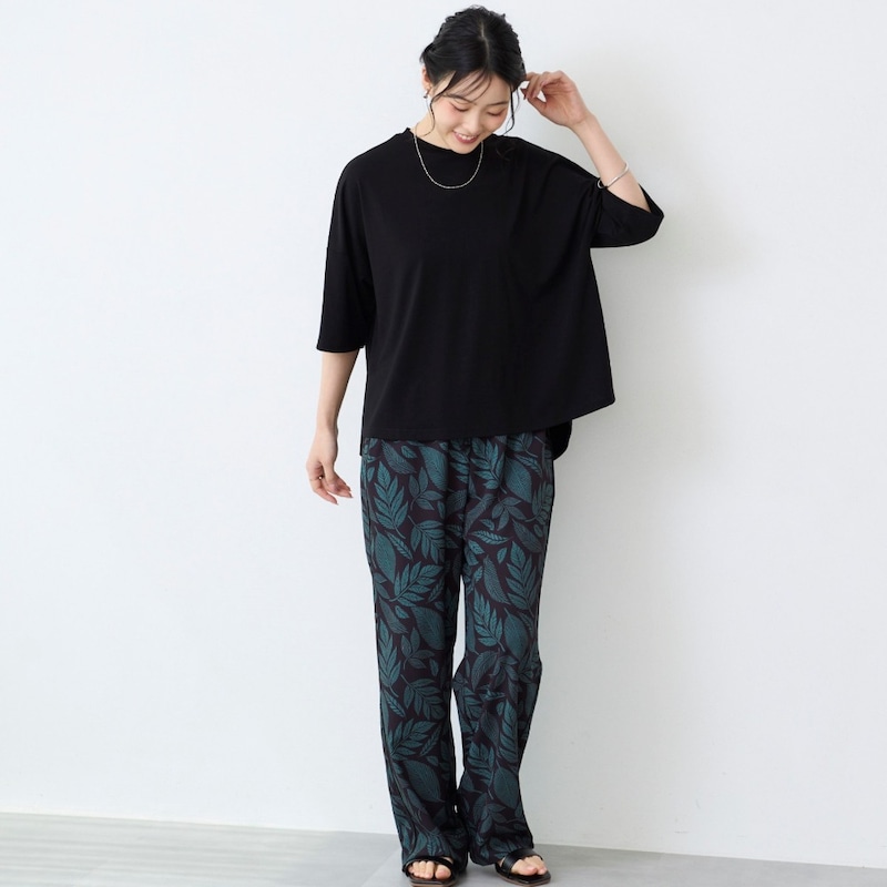 モデル身長167cm／Ｍ～Ｌサイズ