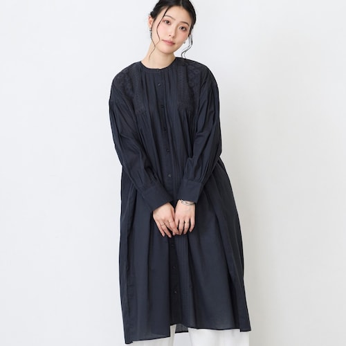 ピンタックレースワンピース