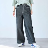 ブラック