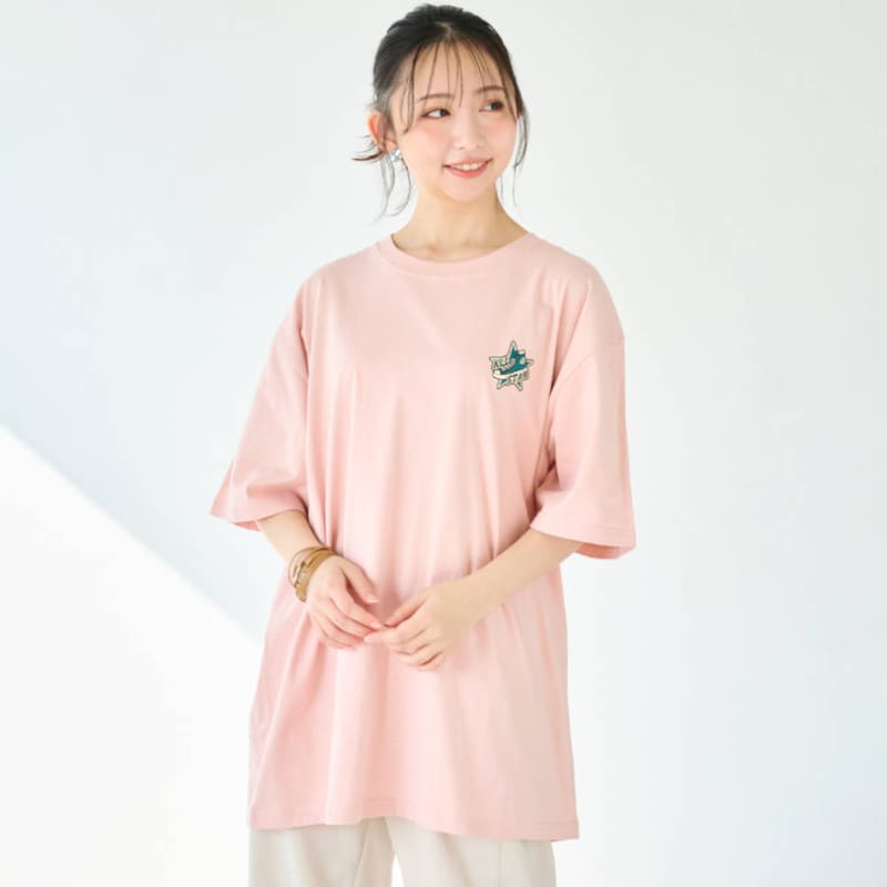 ピンク