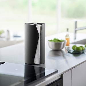 ロールタイプのキッチンペーパーを隠して収納できるスチール製ペーパーホルダー