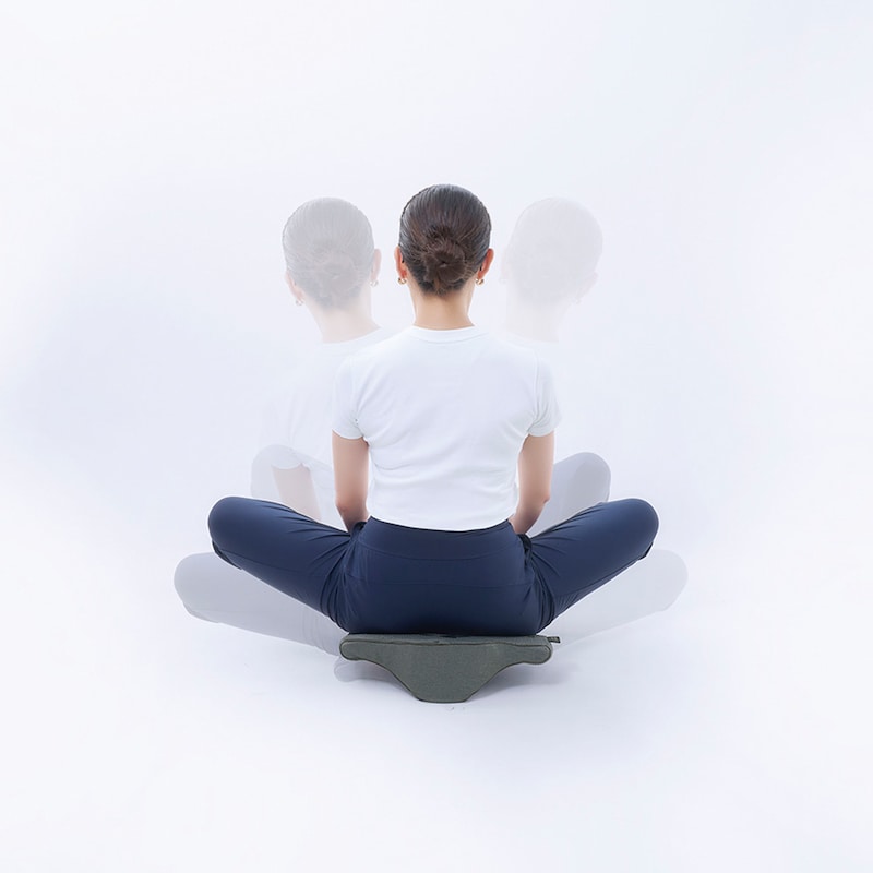 スイング面を使って、骨盤をゆらゆらさせることも！