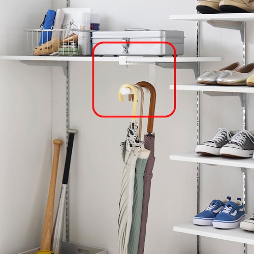 下駄箱中ハンギング傘立て
