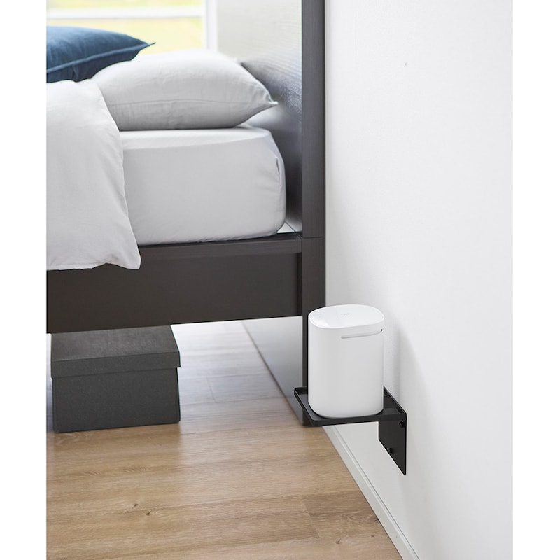 耐荷重1.5kgで多様な形状に対応。据え置き型やメッシュWi-Fiを、種類を問わず設置可能です。