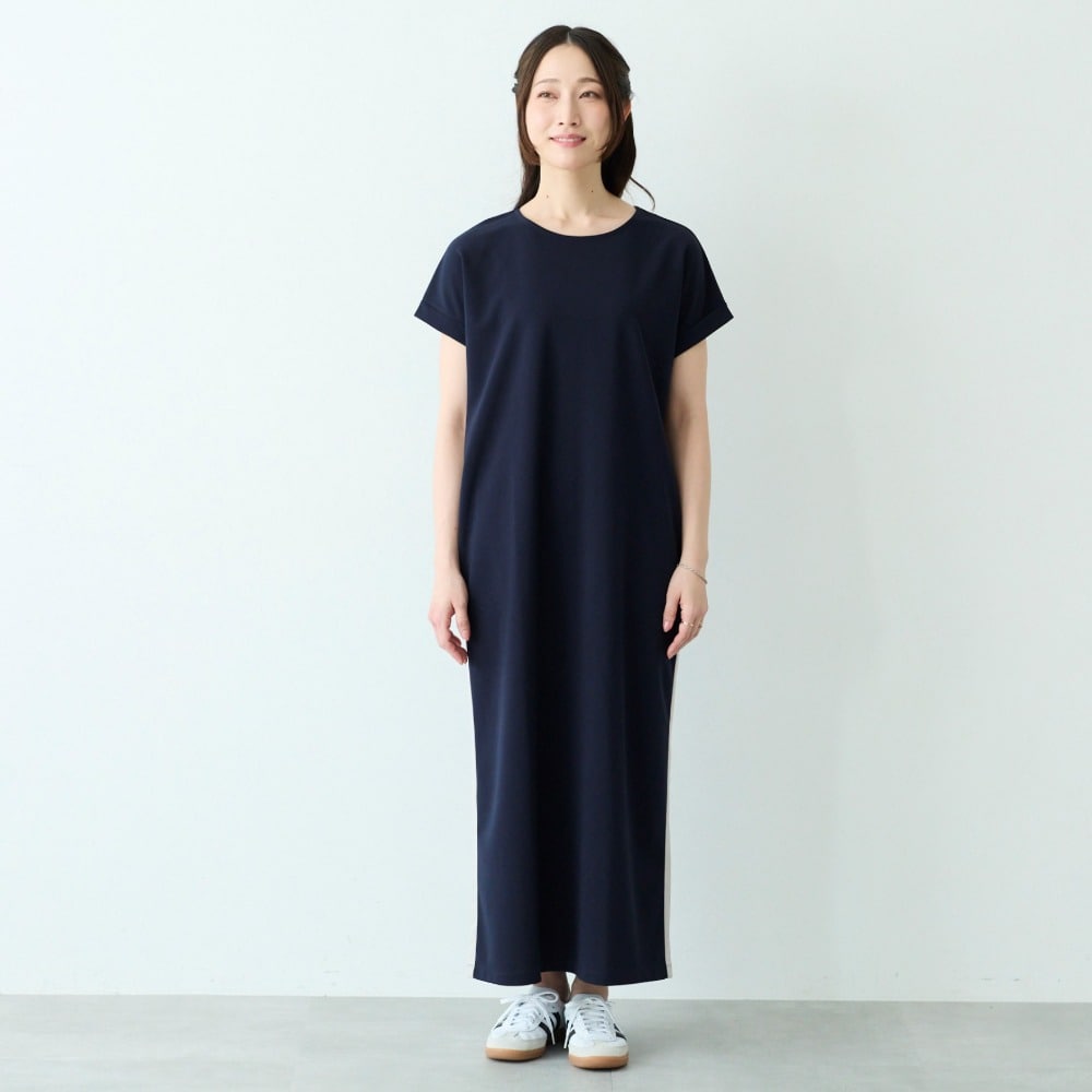 モデル身長165cm／Ｍ　※写真は撮影用のため身丈+6cmになります。