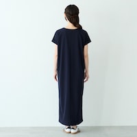 モデル身長165cm／Ｍ　※写真は撮影用のため身丈+6cmになります。