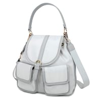 グレー