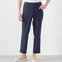 モデル身長180cm／M・股下70cm
