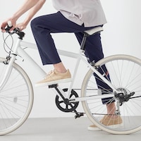 自転車などを乗るアクティブなシーンでも動きやすい
