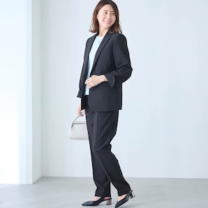 モデル身長168cm／M・股下74cm ※写真は撮影用のため股下+6cmになります。