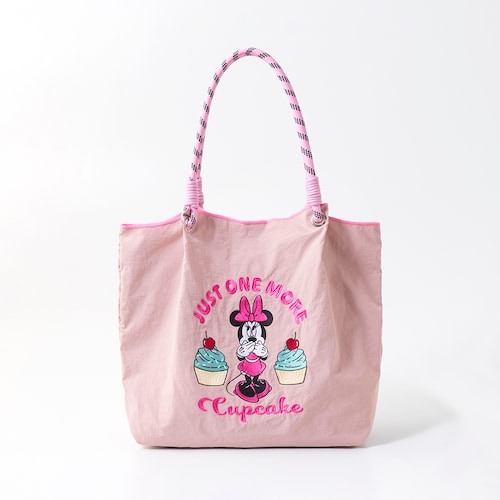 刺繍ナイロンバッグ（選べるキャラクター）