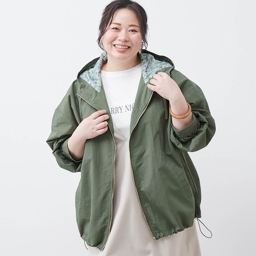 【4月17日セール追加】 【日比谷花壇】裏地花柄使いアウター 【大きいサイズ】