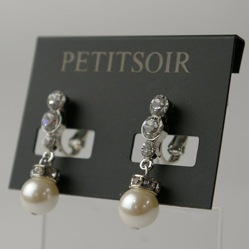 ラインストーン使いイヤリング［日本製］