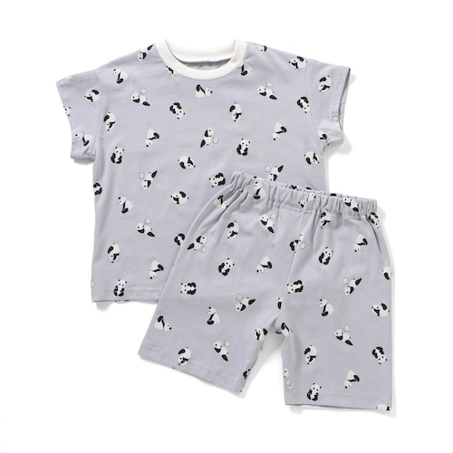 小さな柄パジャマ