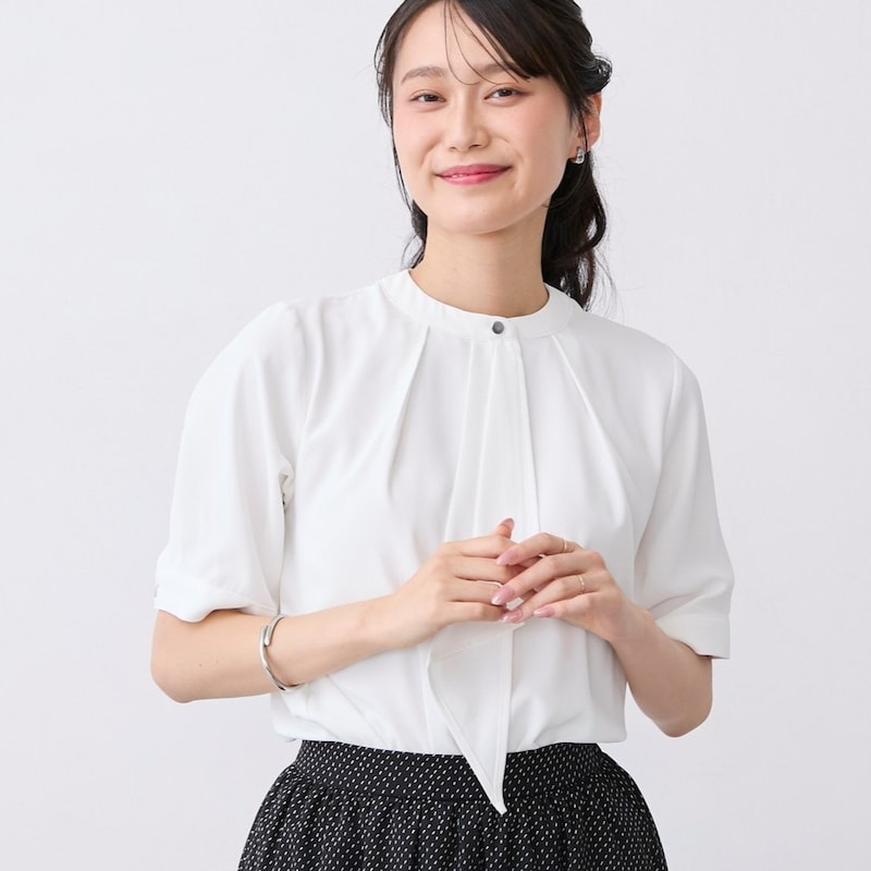 ホワイト