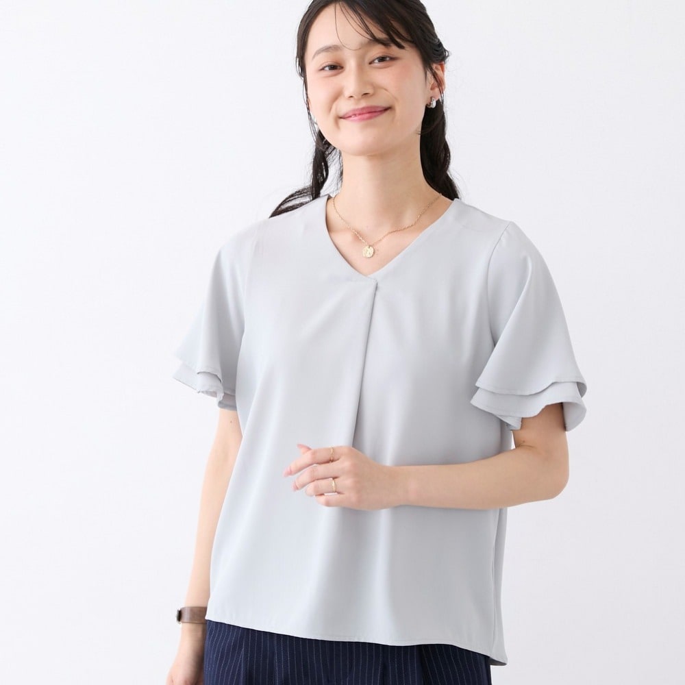 【8月7日再値下げ】 Vネックフレア袖プルオーバーブラウス 【8月7日再値下げ】 Vネックフレア袖プルオーバーブラウス