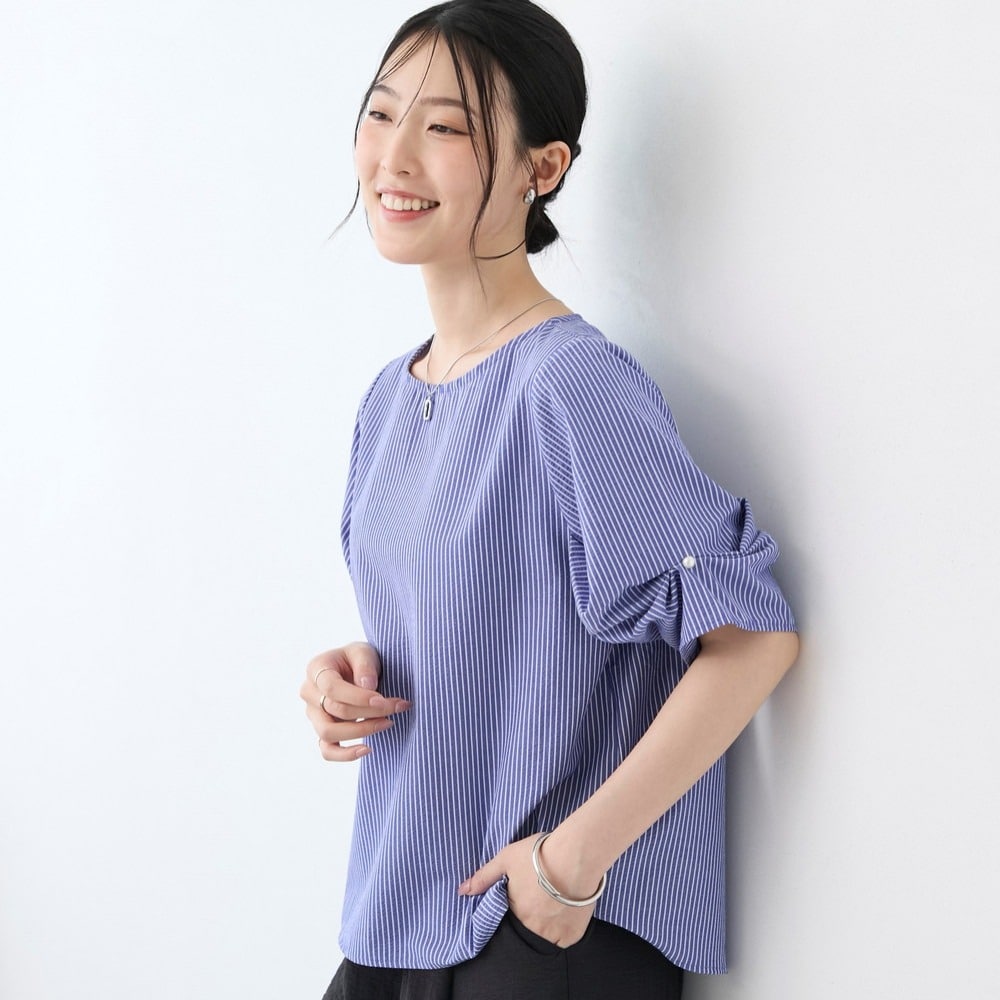 ブルー