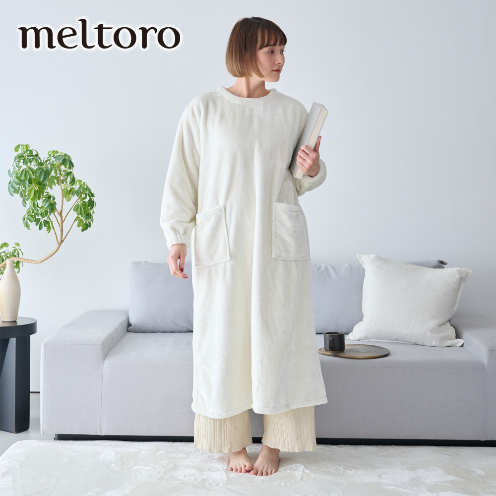 ワンピースタイプの着る毛布 【あったかなめらかな肌ざわり】 ワンピースタイプの着る毛布 【あったかなめらかな肌ざわり】