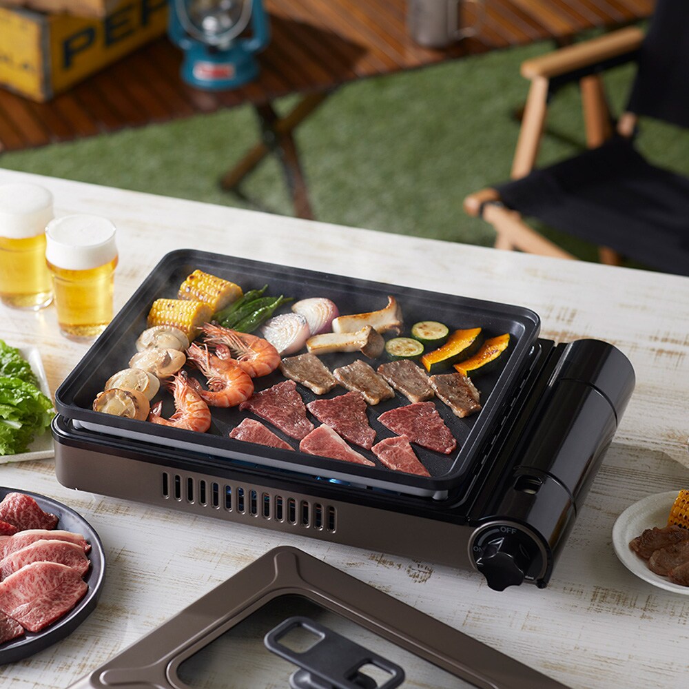 毎日の家庭料理に、ホームパーティでも活躍のカセットボンベが燃料のガス式ホットプレート