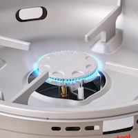 風や吹きこぼれなどで火が消えると自動的にガスの供給をストップする立ち消え安全装置付き