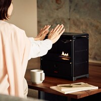暖房器具ではありませんが、幸せを感じられるほんのりとした暖かさがあります