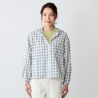 モデル身長167cm／Ｍ～Ｌサイズ